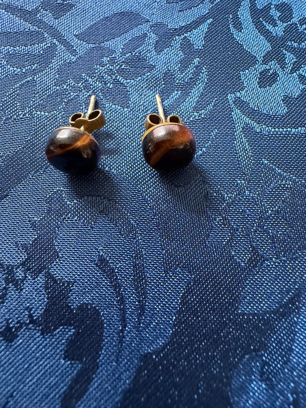 Tiger's Eye Stud Earrings โ Gold-Tone Metal MRL15